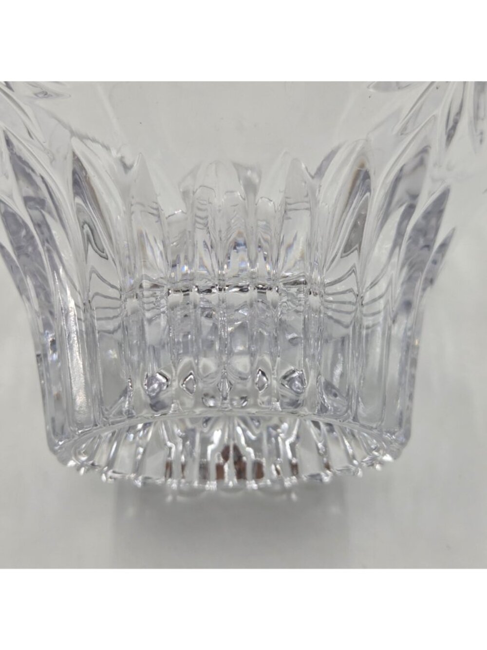 Mikasa Christmas Night Footed Nut or Candy Crystal Bowl - Picture 6 of 10